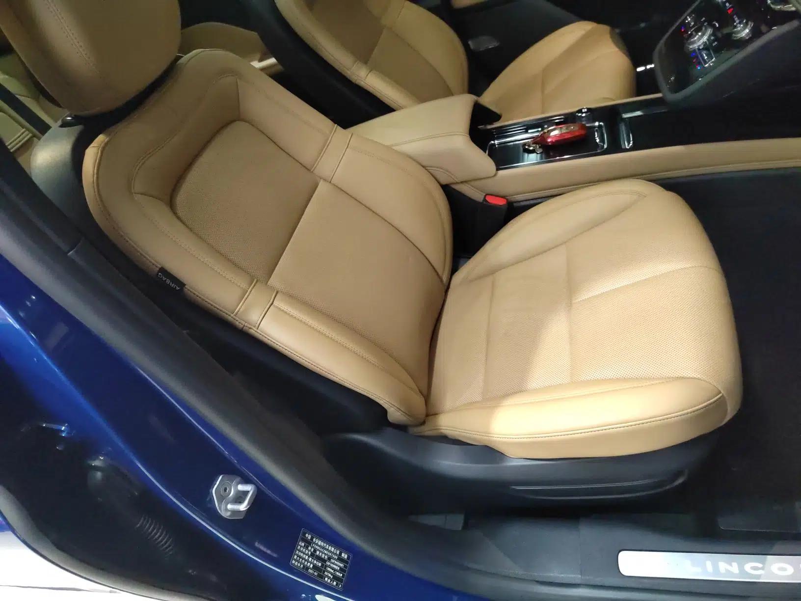 Lincoln Corsair 2021 2.0T Two-Wheel-Drive Luxury Edition — миниатюра 24