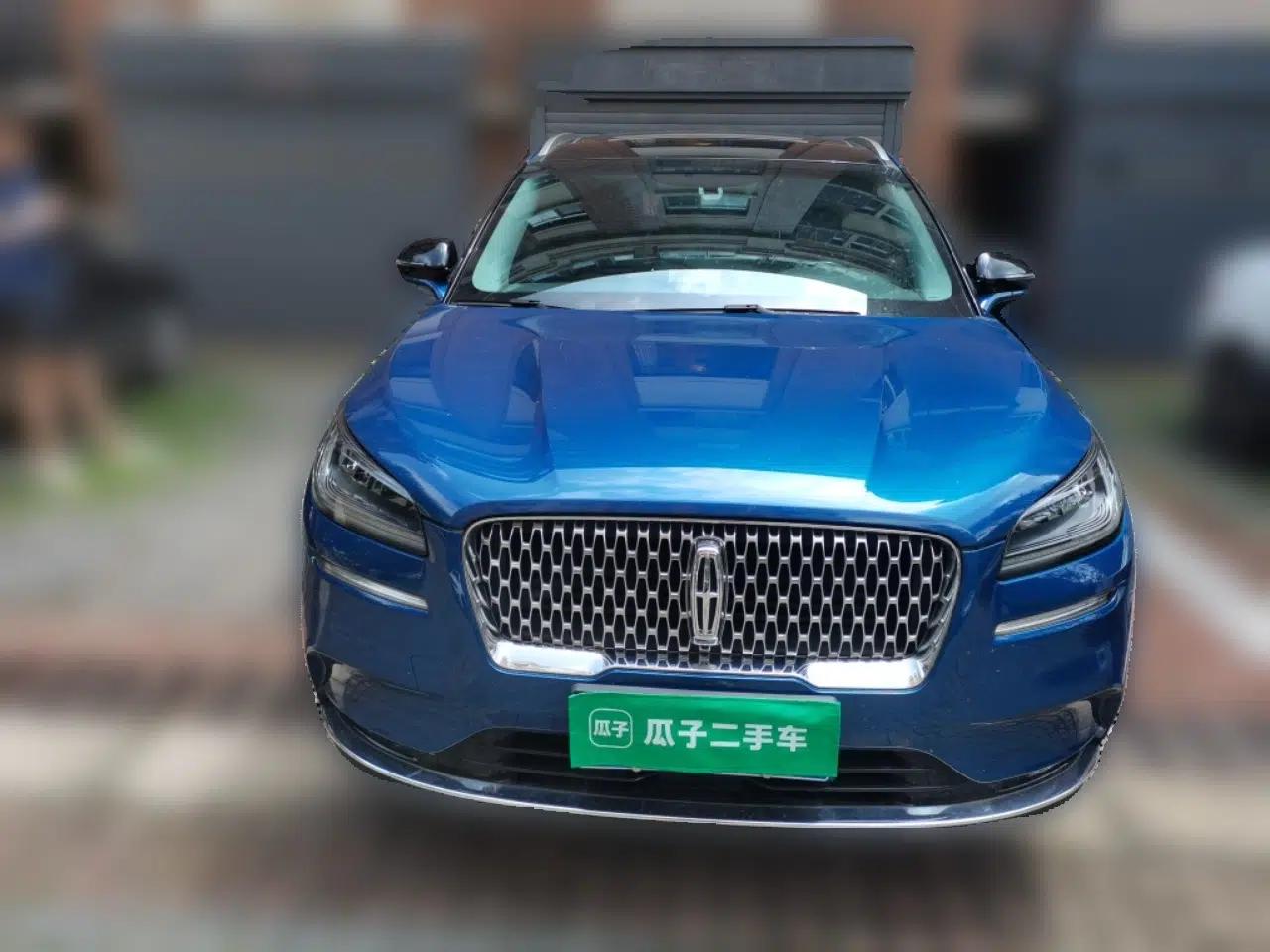 Lincoln Corsair 2020 2.0T Two-Wheel Drive Luxury Edition — миниатюра 2