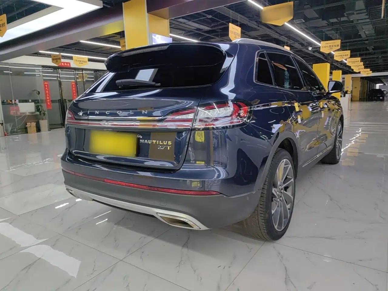 Lincoln Nautilus 2022 2.7T Four-Wheel Drive Luxury Edition — миниатюра 6