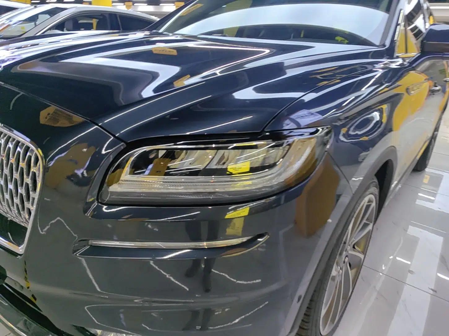 Lincoln Nautilus 2022 2.7T Four-Wheel Drive Luxury Edition — миниатюра 8