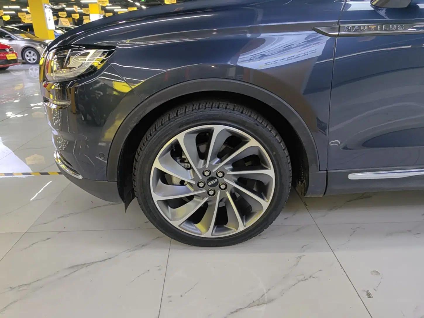 Lincoln Nautilus 2022 2.7T Four-Wheel Drive Luxury Edition — миниатюра 10