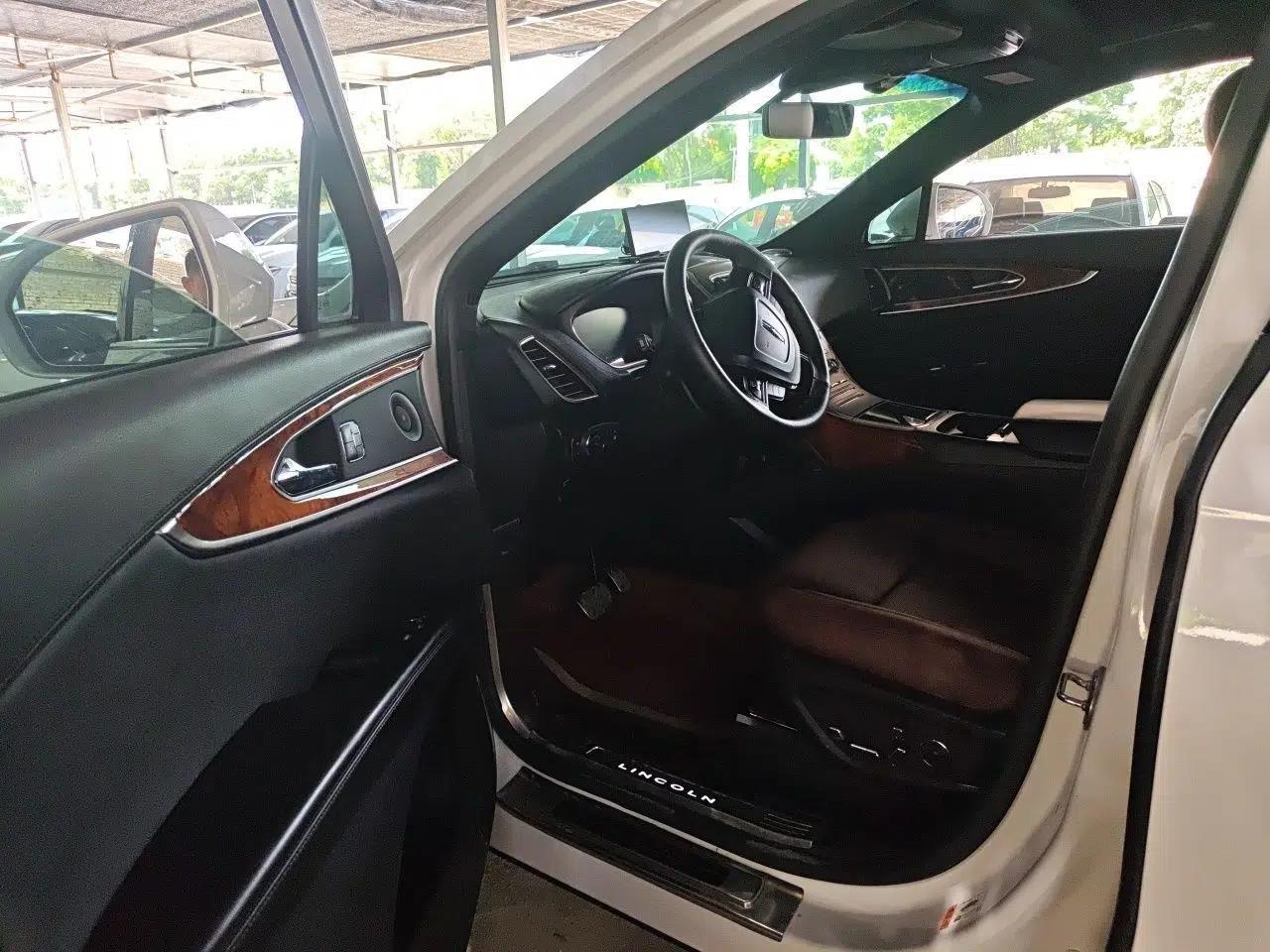 Lincoln Nautilus 2019 2.7T Four-Wheel Drive Prestige Edition China VI Standard — миниатюра 16