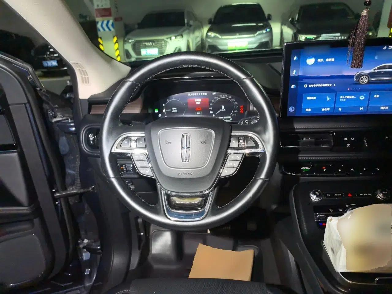 Lincoln Nautilus 2021 2.0T Four-Wheel Drive Luxury Edition — миниатюра 10