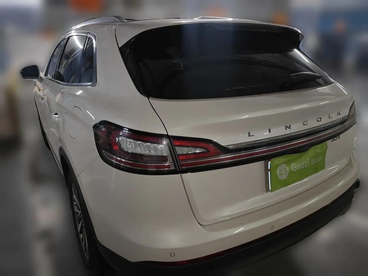 Lincoln Nautilus 2019 2.0T Two-Wheel Drive Luxury Edition China VI Standard — миниатюра 4