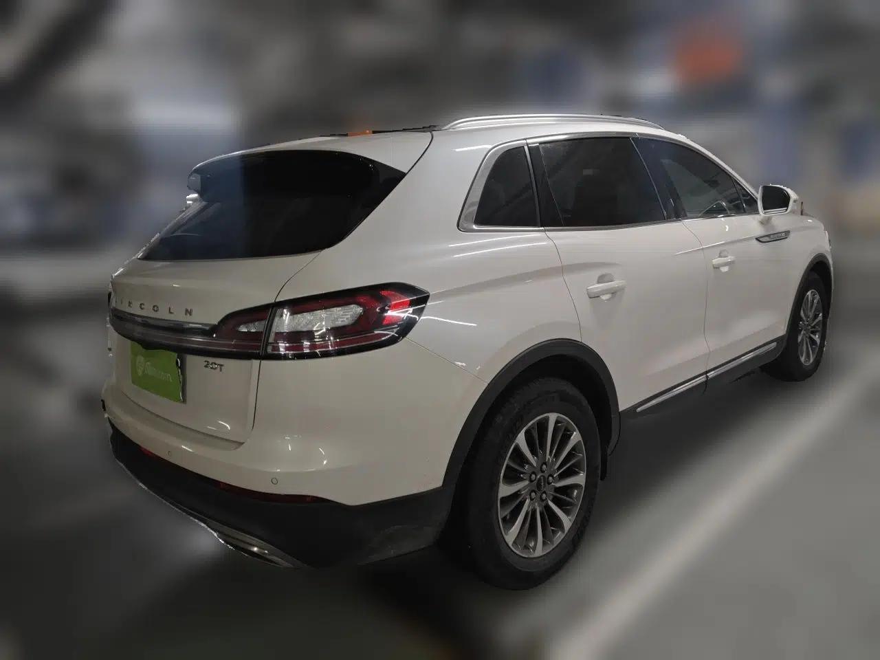 Lincoln Nautilus 2019 2.0T Two-Wheel Drive Luxury Edition China VI Standard — миниатюра 6