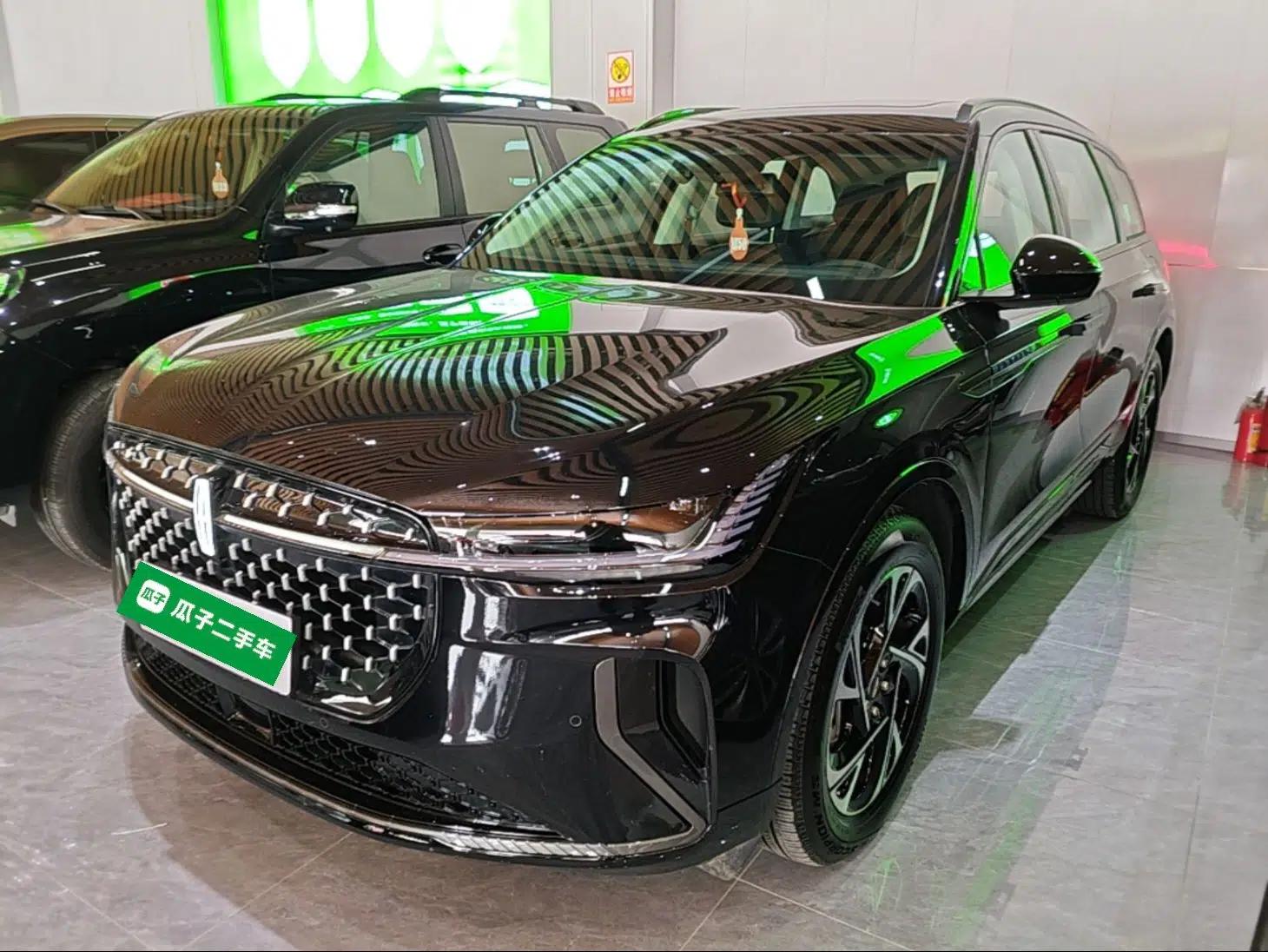 Lincoln Nautilus 2025 2.0T All-Wheel-Drive Zunrui Hybrid Version — миниатюра 1