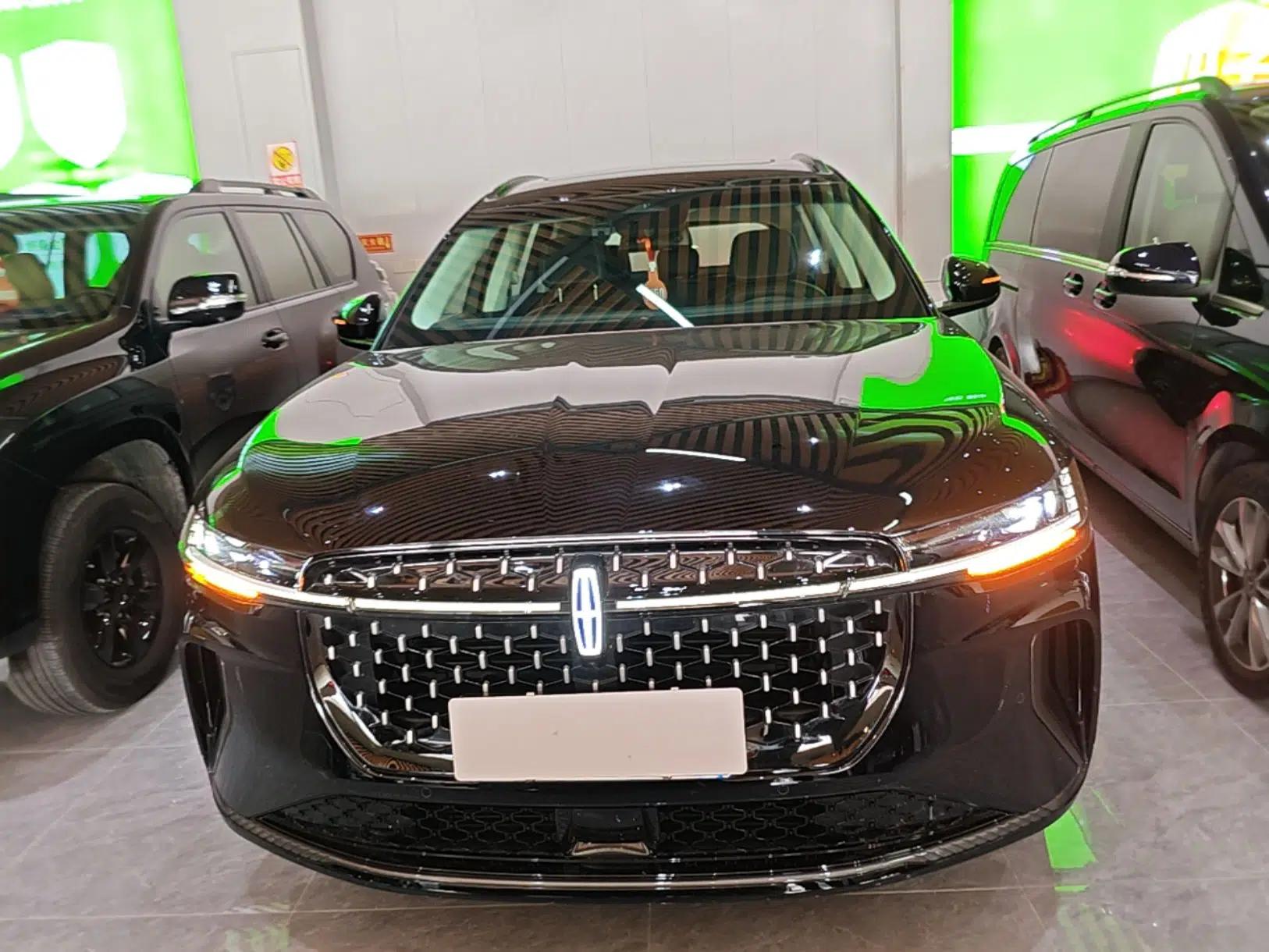 Lincoln Nautilus 2025 2.0T All-Wheel-Drive Zunrui Hybrid Version — миниатюра 2