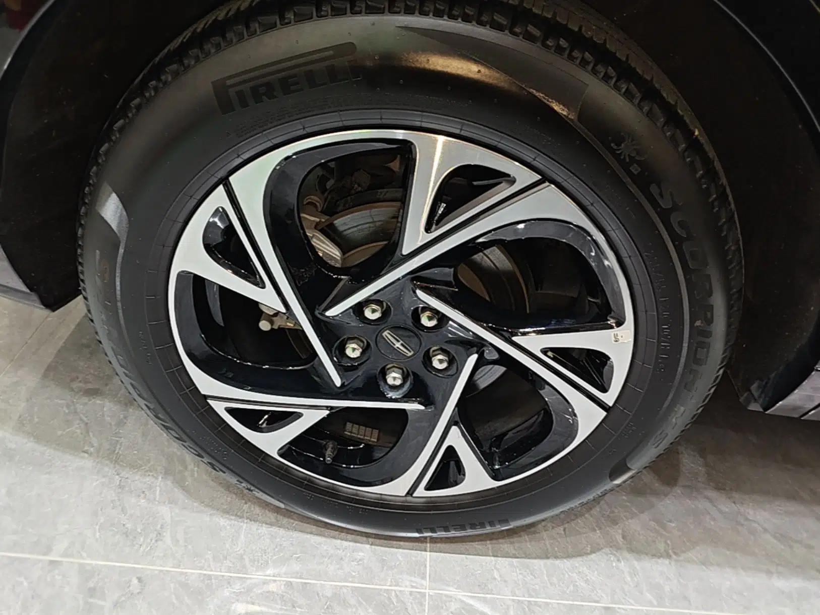 Lincoln Nautilus 2025 2.0T All-Wheel-Drive Zunrui Hybrid Version — миниатюра 11