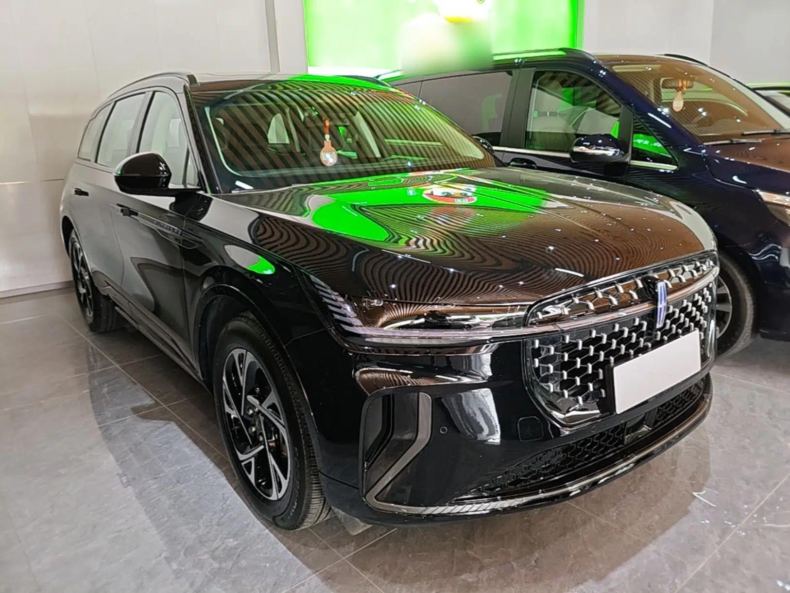 Lincoln Nautilus 2025 2.0T All-Wheel-Drive Zunrui Hybrid Version — миниатюра 3
