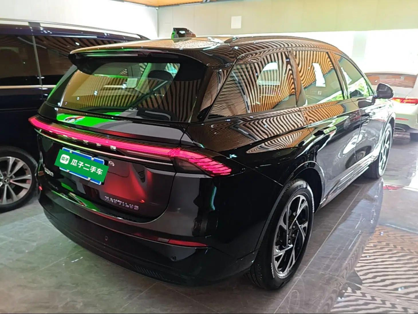 Lincoln Nautilus 2025 2.0T All-Wheel-Drive Zunrui Hybrid Version — миниатюра 6