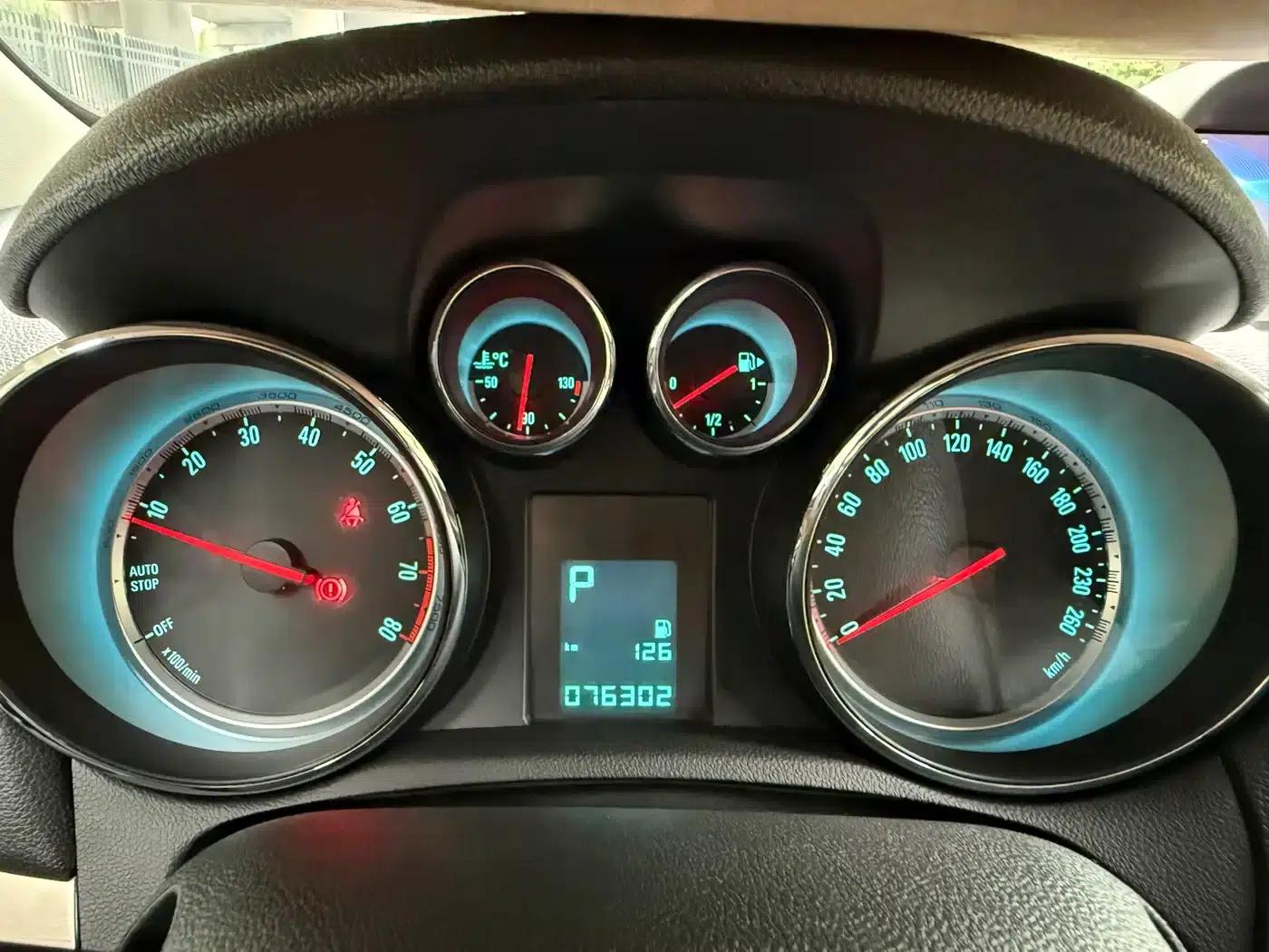 2015 Buick Encore 1.4T Automatic 2WD Urban Leading Edition — миниатюра 15