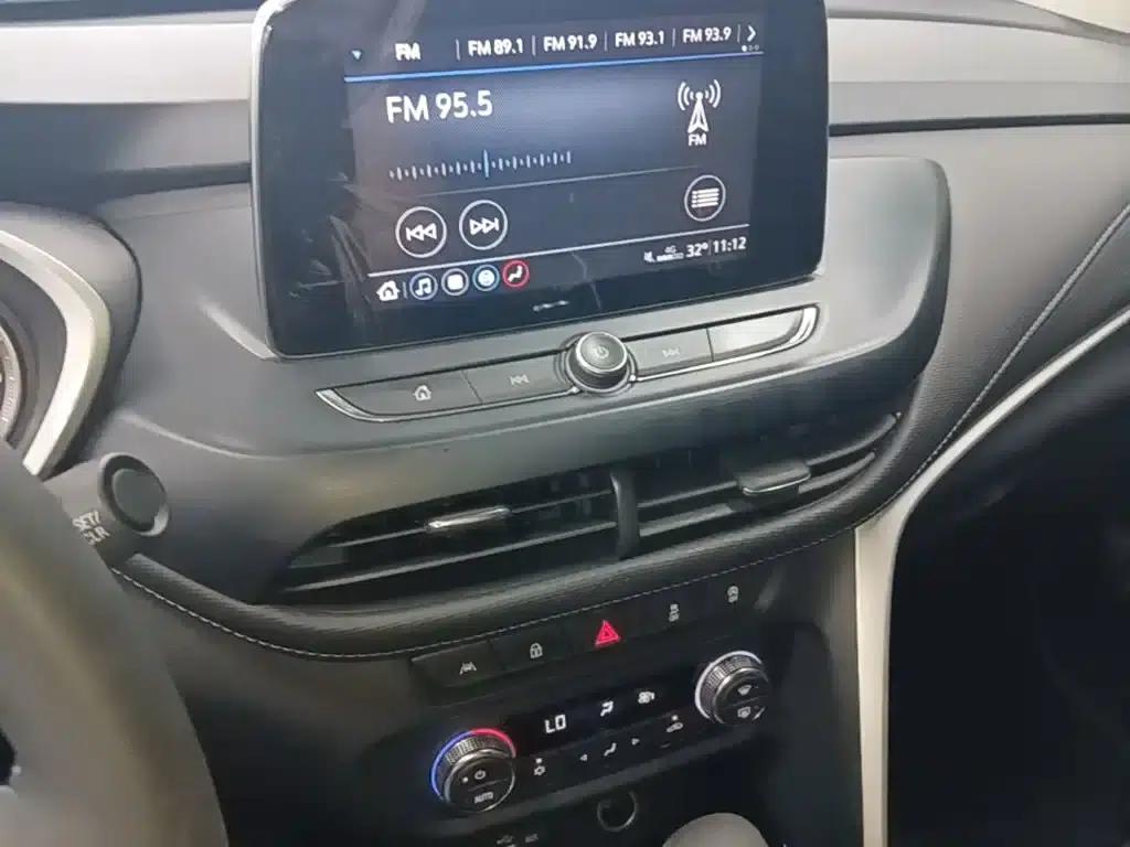 Encore 2020 20T CVT Elite — миниатюра 13