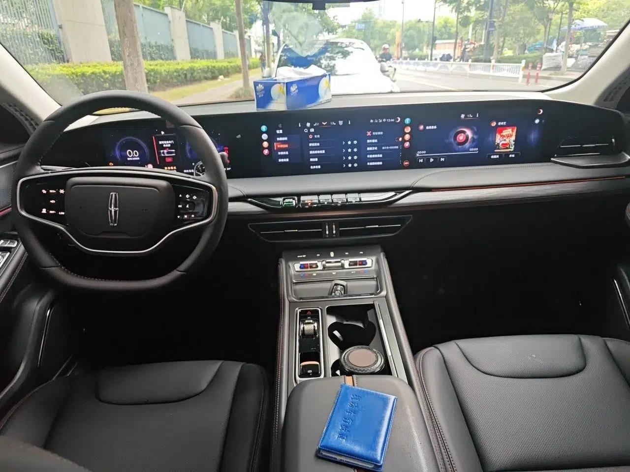 Lincoln Z 2025 2.0T Prestige Edition — миниатюра 9