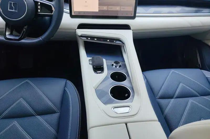ZEEKR 001 2023 WE Edition 100kWh — миниатюра 13