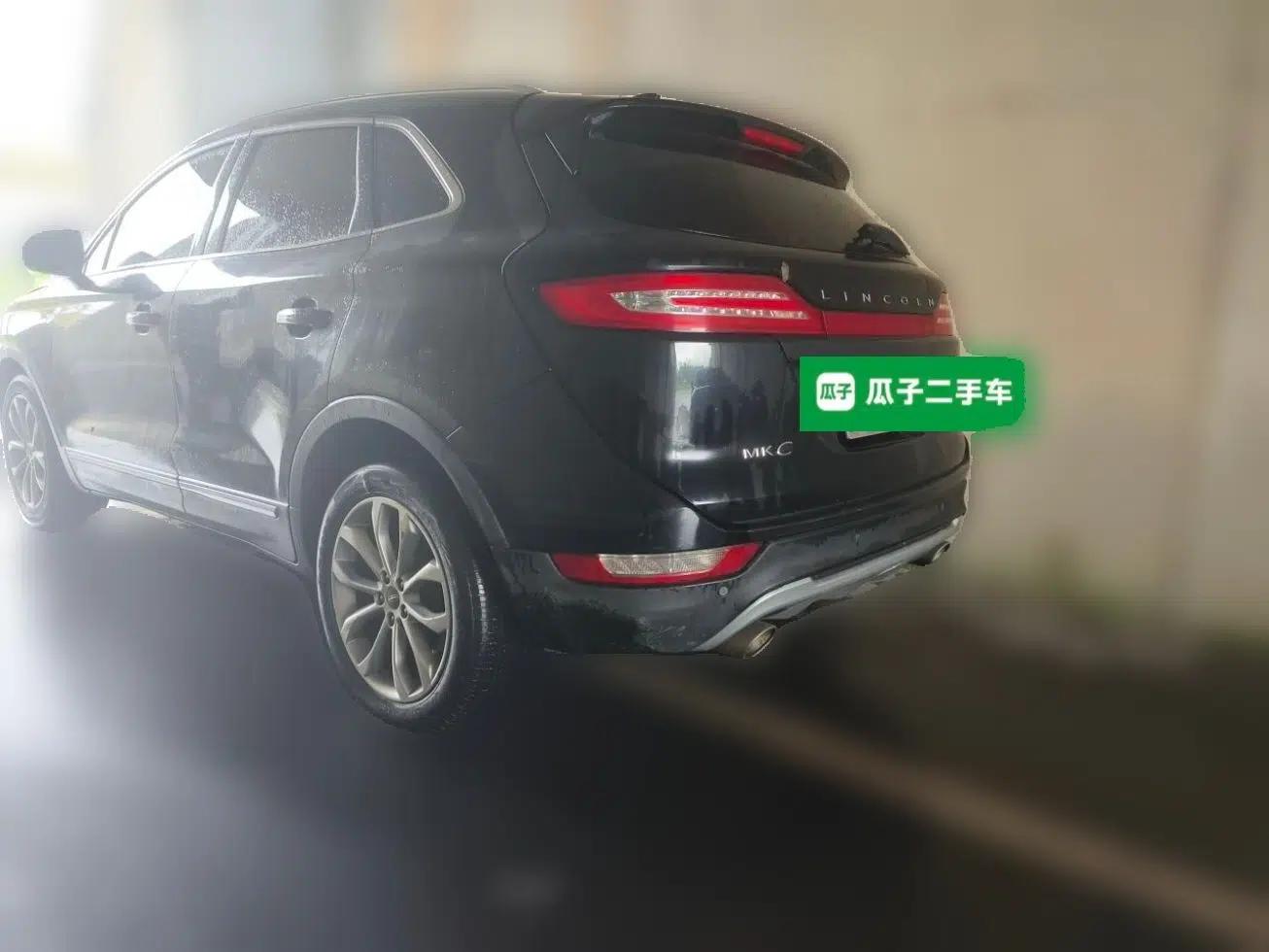 Lincoln MKC 2018 2.0T Two-Wheel Drive Luxury Edition — миниатюра 4