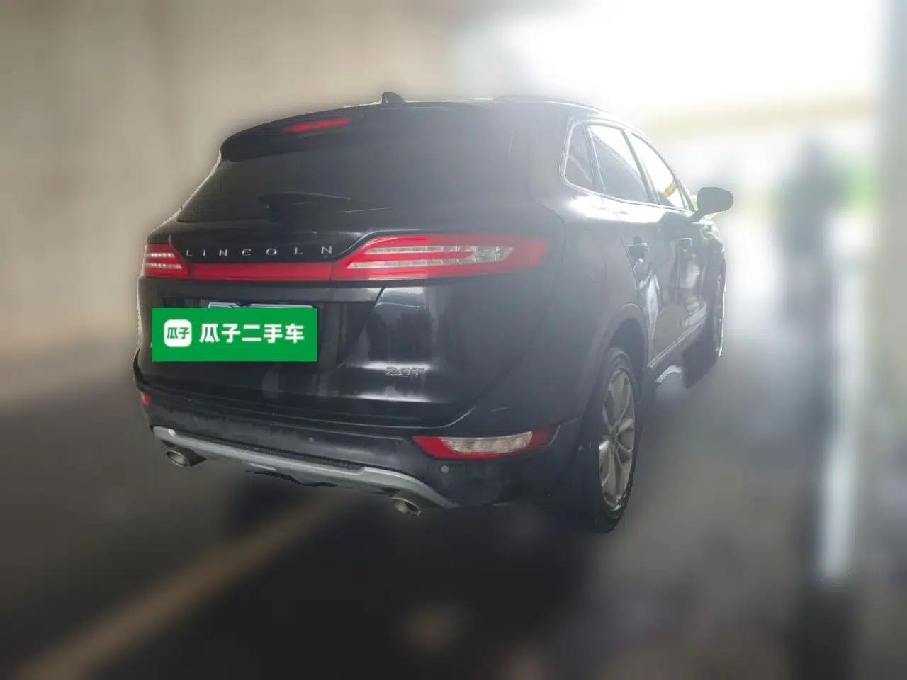 Lincoln MKC 2018 2.0T Two-Wheel Drive Luxury Edition — миниатюра 6