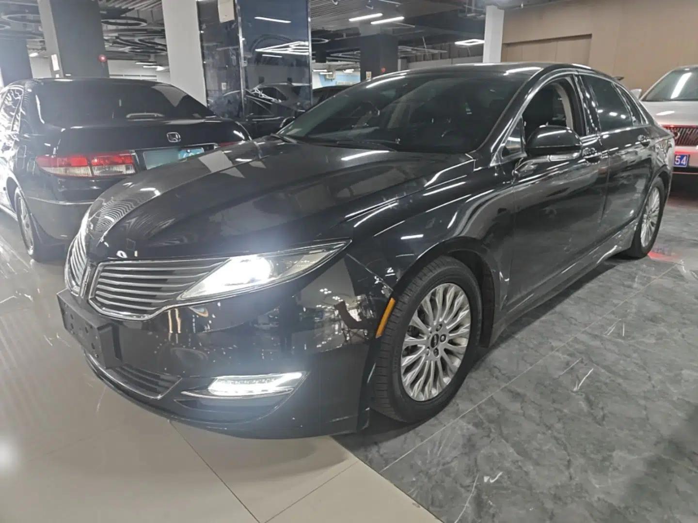 Lincoln MKZ 2014 2.0T Luxury Edition — миниатюра 1