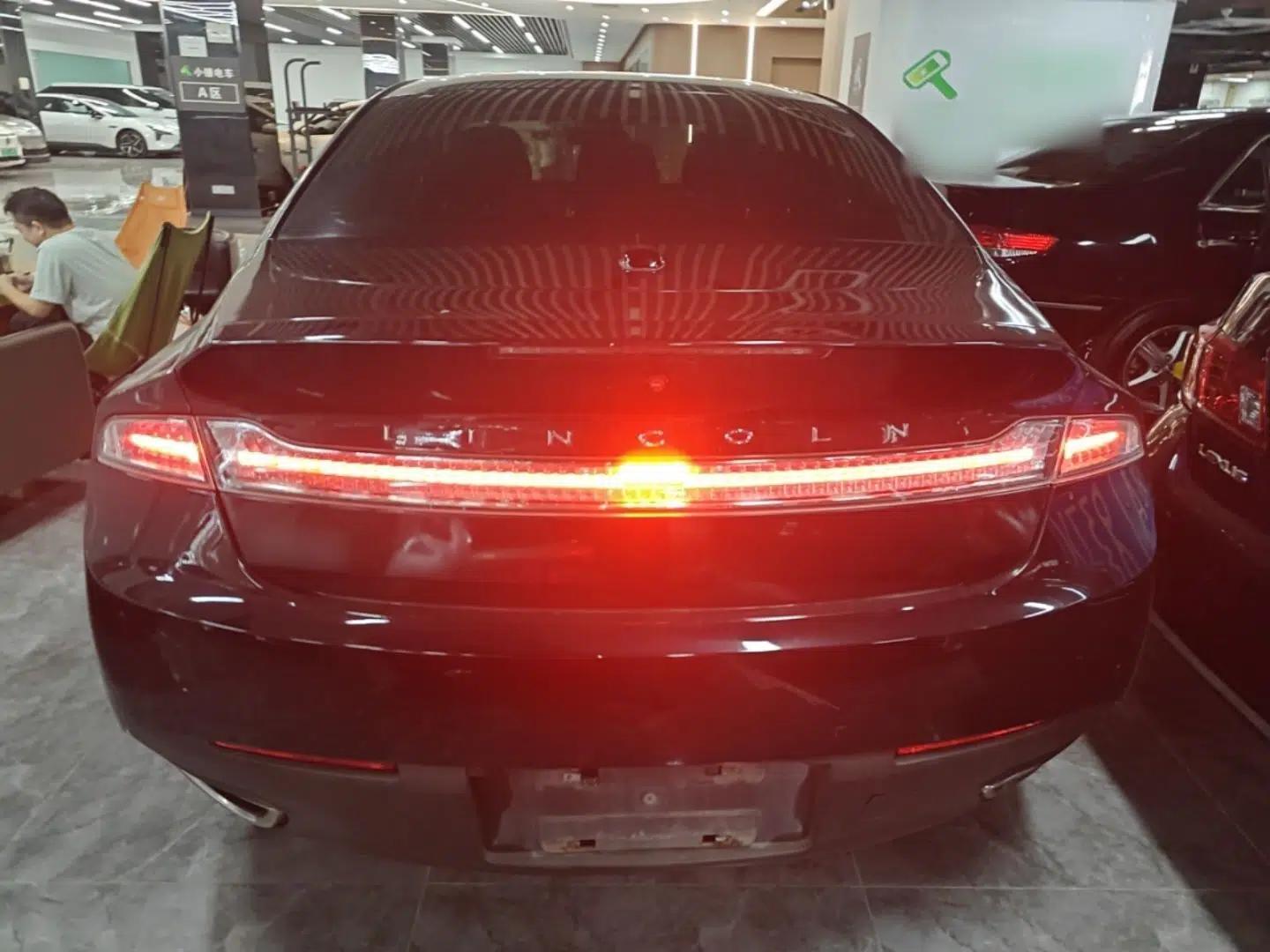 Lincoln MKZ 2014 2.0T Luxury Edition — миниатюра 5