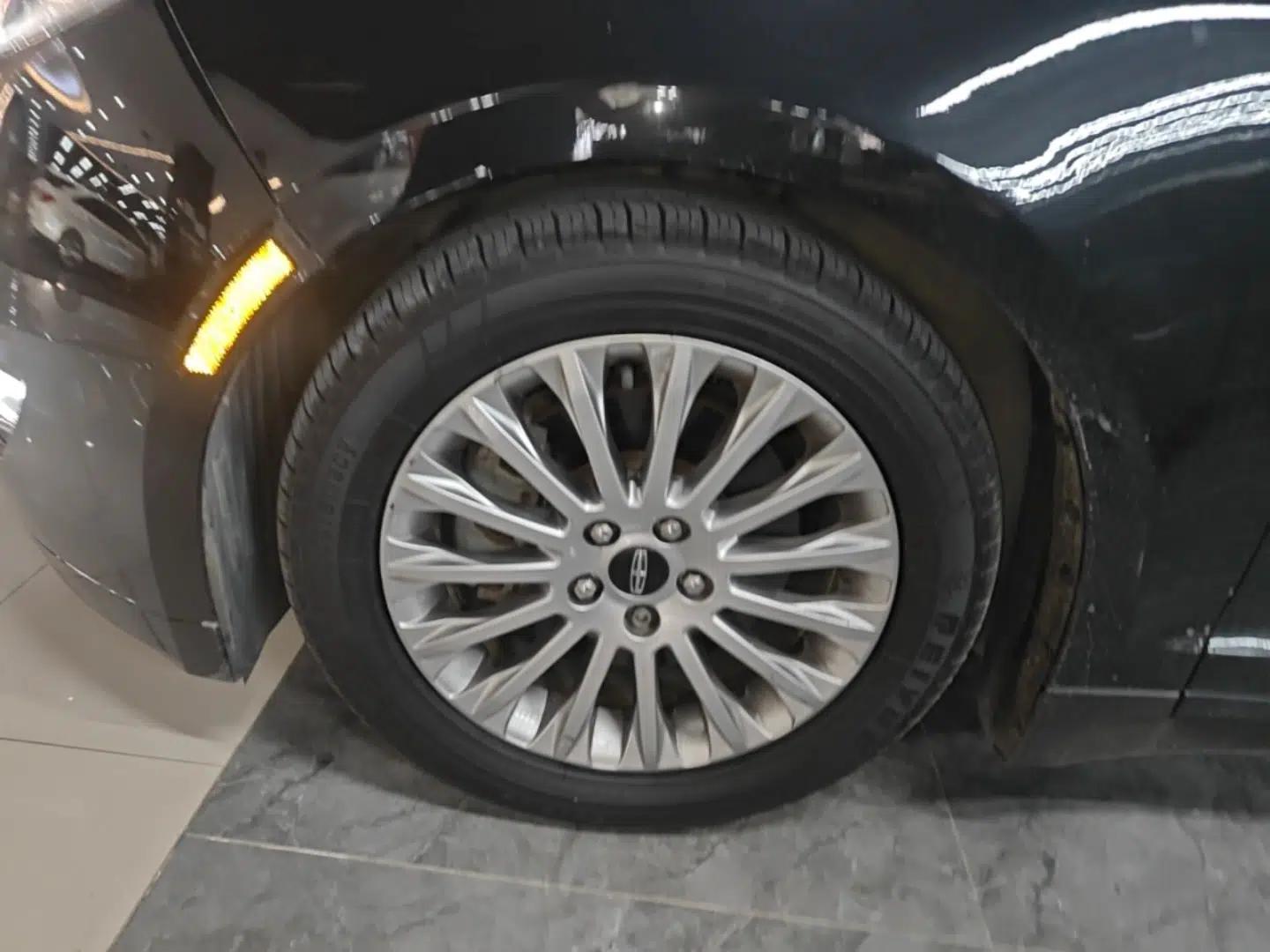 Lincoln MKZ 2014 2.0T Luxury Edition — миниатюра 10