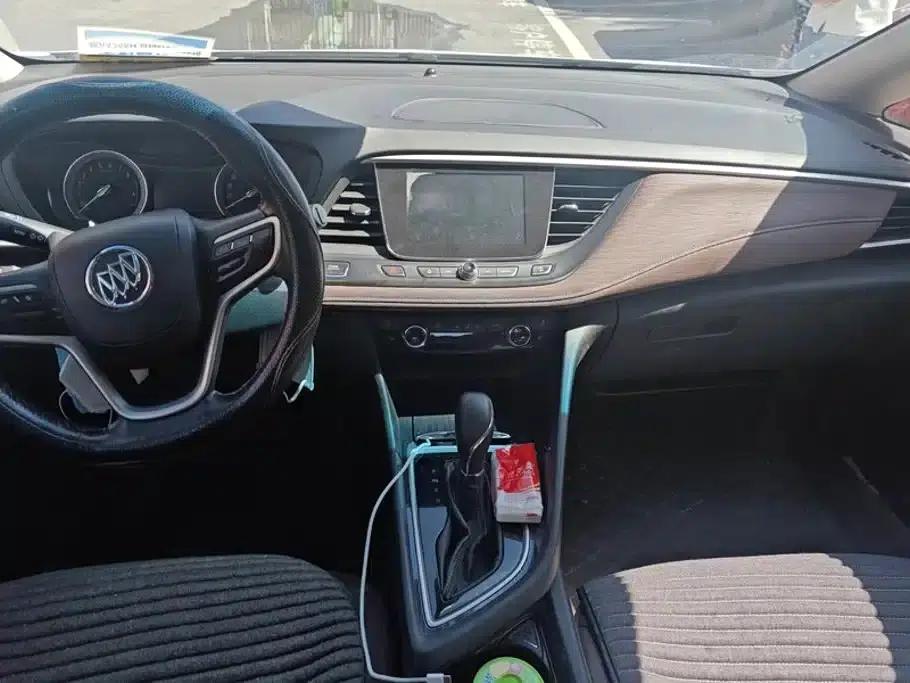Buick GL6 2018 18T 6-seater Luxury — миниатюра 12