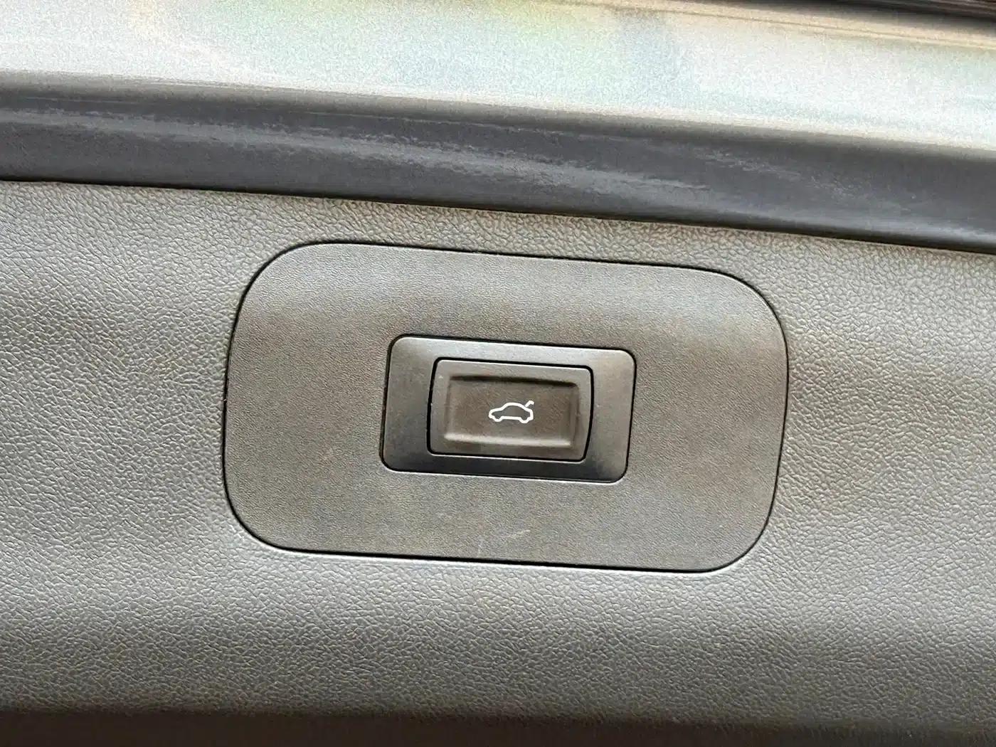 Buick GL6 2019 18T 6-seater Connected Premium Edition (China VI Emission Standard) — миниатюра 19