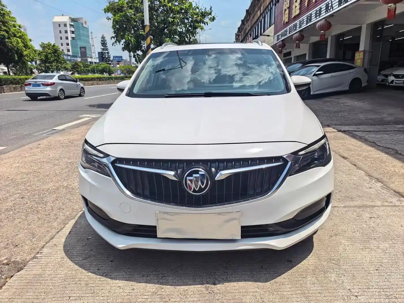 Buick GL6 2021 323T Mild Hybrid Connected Luxury Edition — миниатюра 2