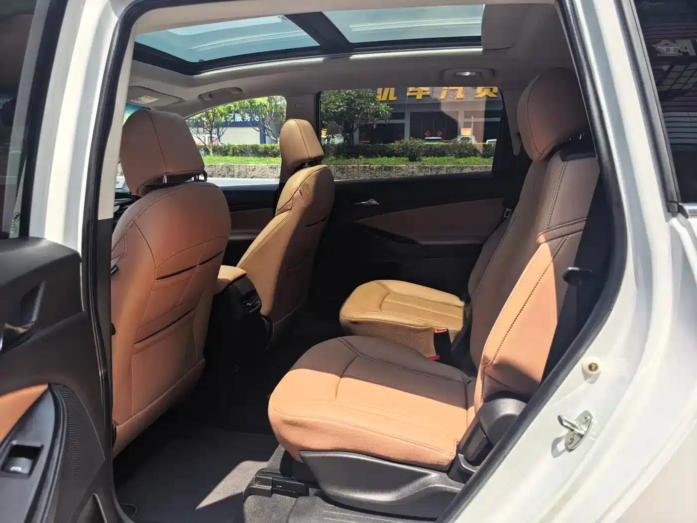 Buick GL6 2021 323T Mild Hybrid Connected Luxury Edition — миниатюра 5