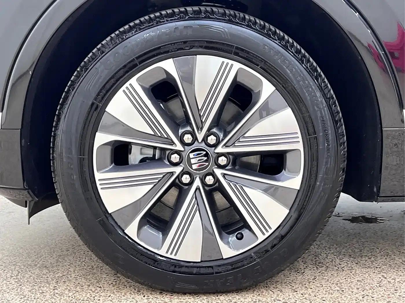 Buick E5 2025 620KM Premium Edition — миниатюра 10