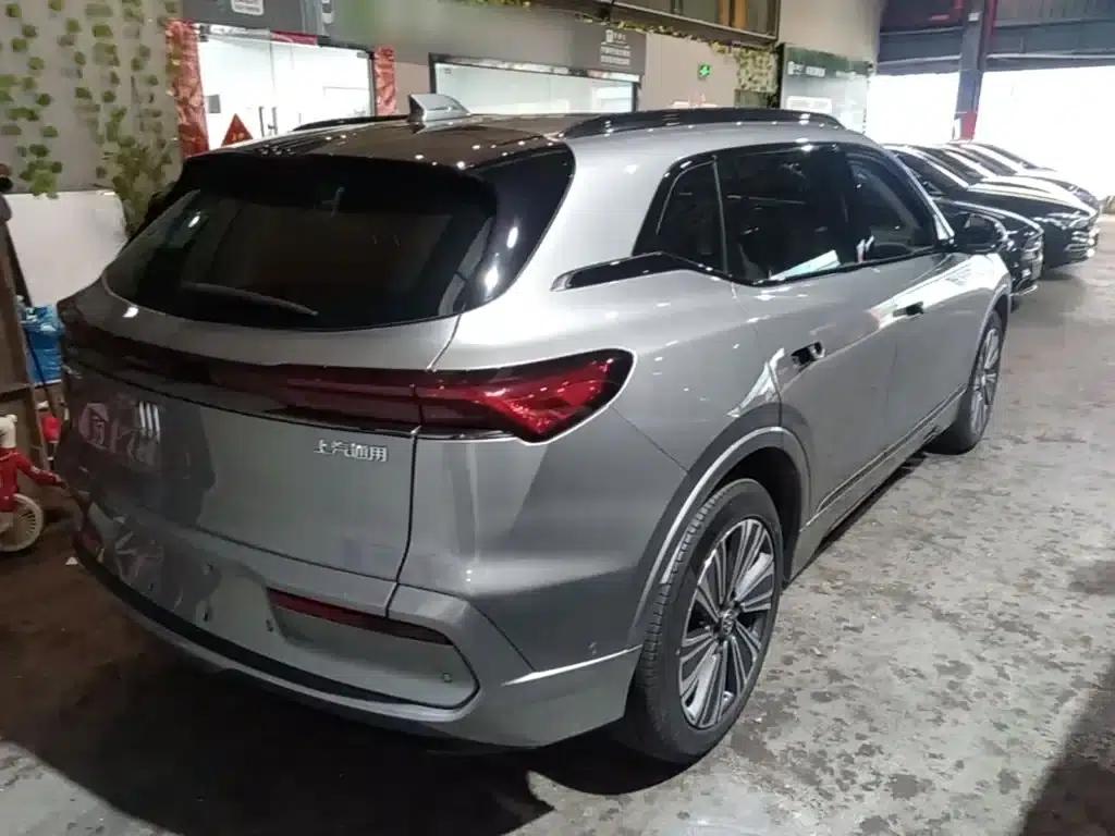 Buick E5 2023 Premium Standard Range Edition — миниатюра 7