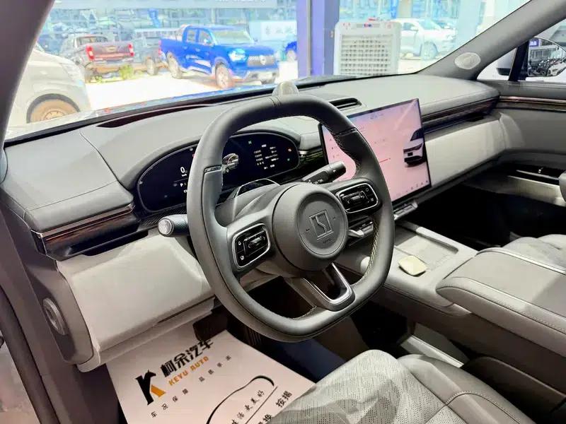 ZEEKR 7X 2025 100kWh Long Range Rear-Wheel Drive Intelligent Driving Edition — миниатюра 11