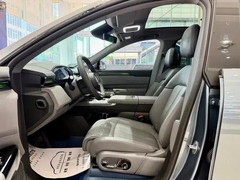 ZEEKR 7X 2025 100kWh Long Range Rear-Wheel Drive Intelligent Driving Edition — миниатюра 14