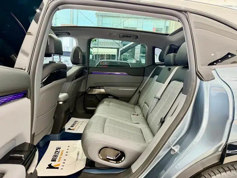 ZEEKR 7X 2025 100kWh Long Range Rear-Wheel Drive Intelligent Driving Edition — миниатюра 15