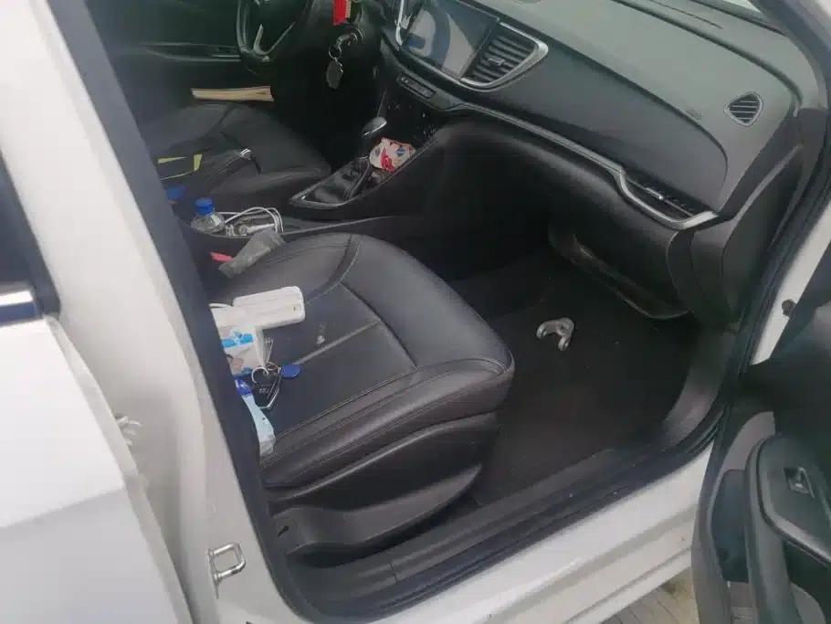 Buick Verano 2018 18T Automatic Elite — миниатюра 8