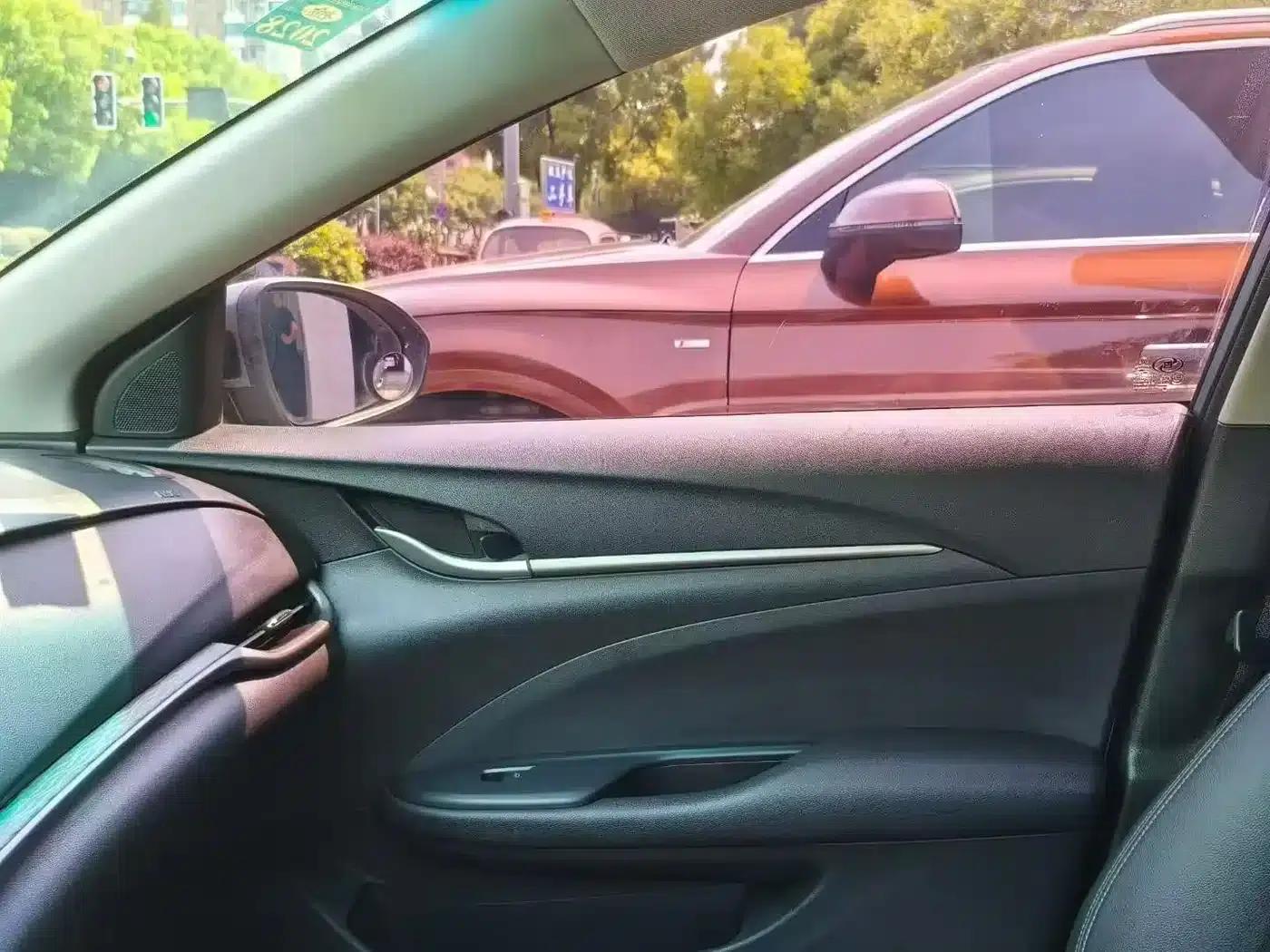 Buick Verano 2018 18T Automatic Elite — миниатюра 6