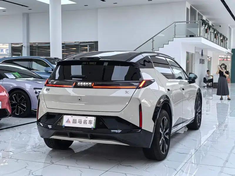 ZEEKR X 2025 Five-Seat Rear-Wheel Drive Long Range Version — миниатюра 6