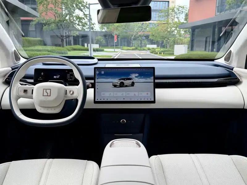 ZEEKR X 2025 Four-Seat Rear-Wheel Drive Cube Edition — миниатюра 15