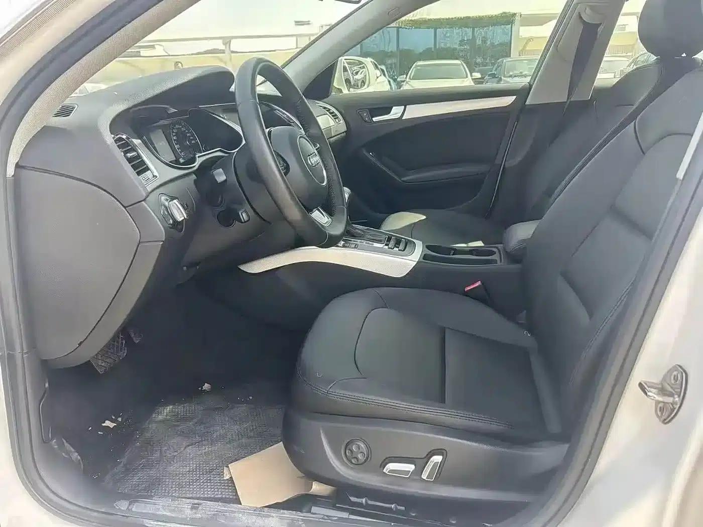Audi A4L 2013 35 TFSI Automatic Comfort — миниатюра 4