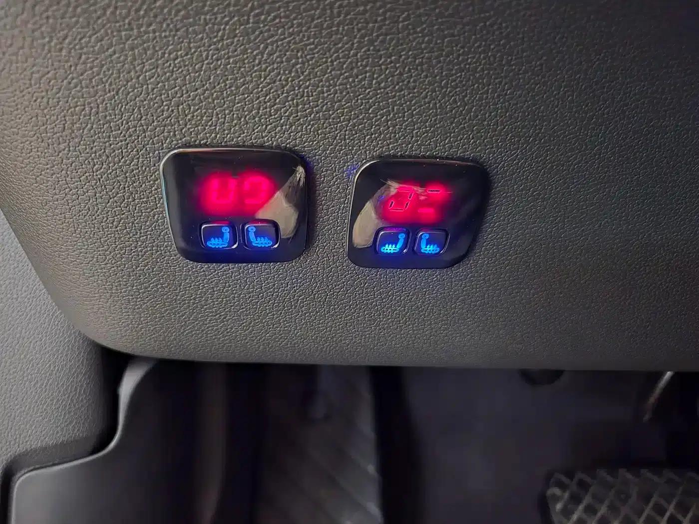Audi A4L 2019 40 TFSI Progressive (National V Emission Standard) — миниатюра 14