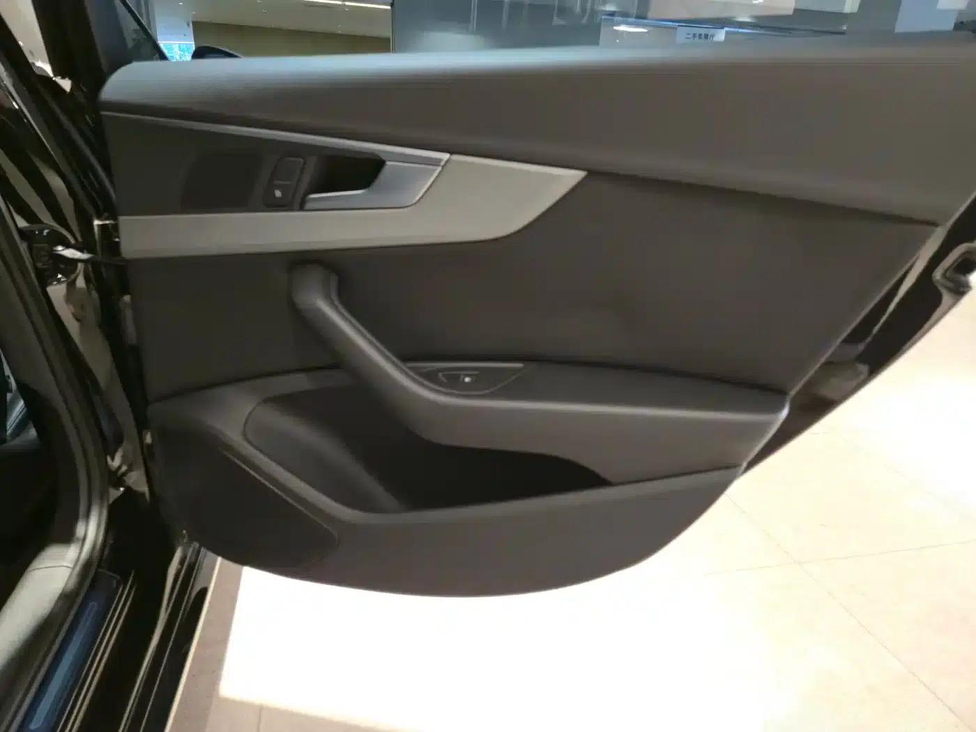 Audi A4L 2019 40 TFSI Progressive (National V Emission Standard) — миниатюра 20