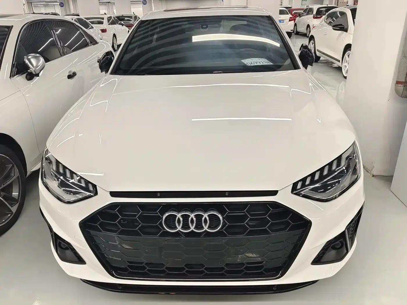 Audi A4L 2025 2 Million Unit Enjoyment Edition 40 TFSI Fashionable and Dynamic Model — миниатюра 2