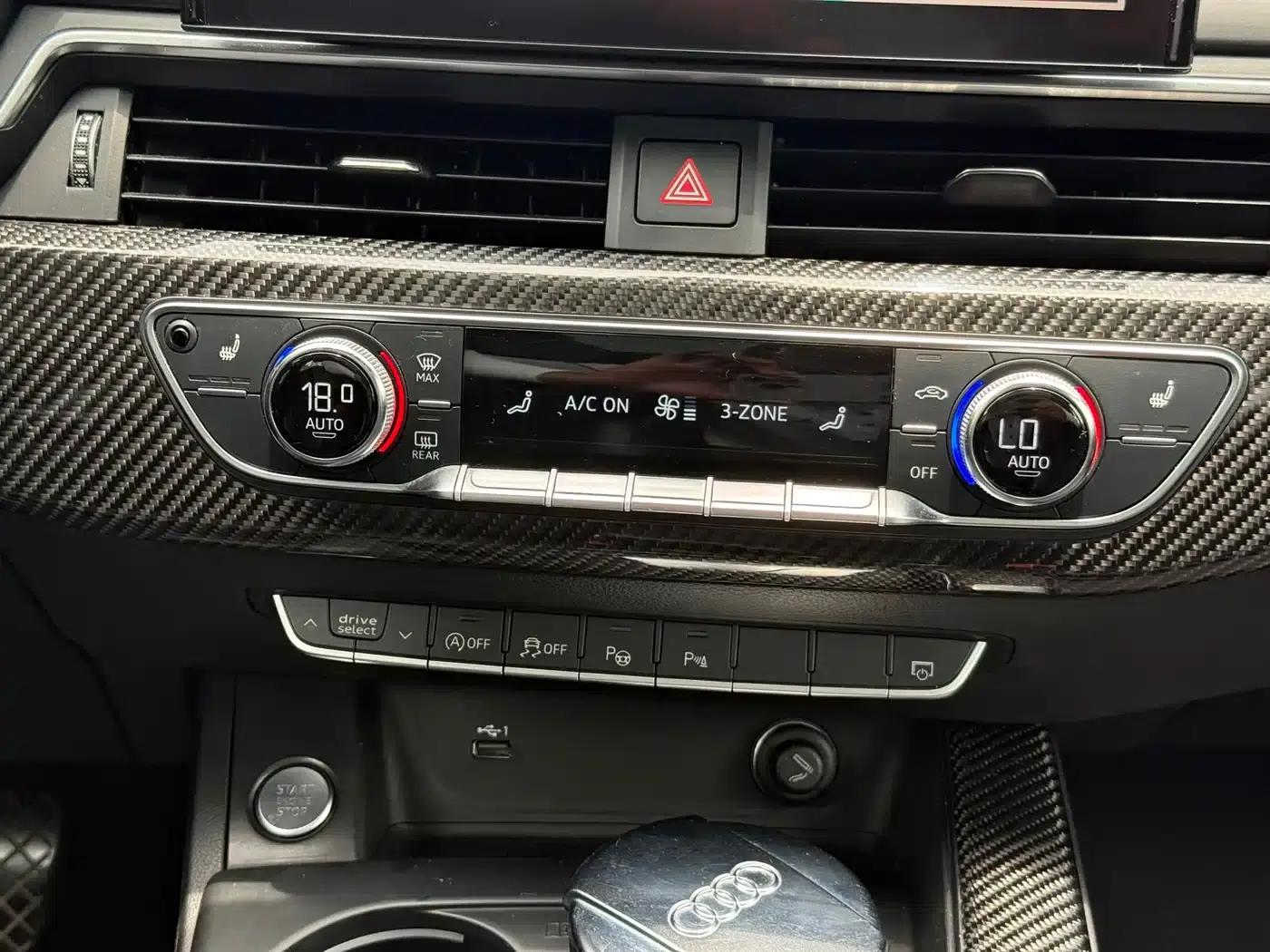 Audi A4L 2020 45 TFSI quattro Premium Dynamic Edition — миниатюра 12