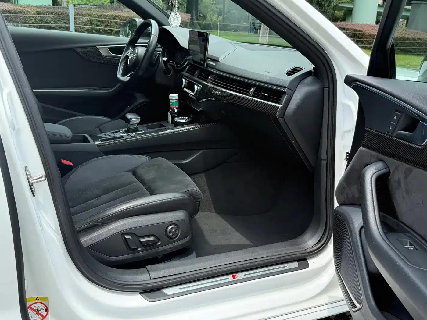 Audi A4L 2020 45 TFSI quattro Premium Dynamic Edition — миниатюра 21