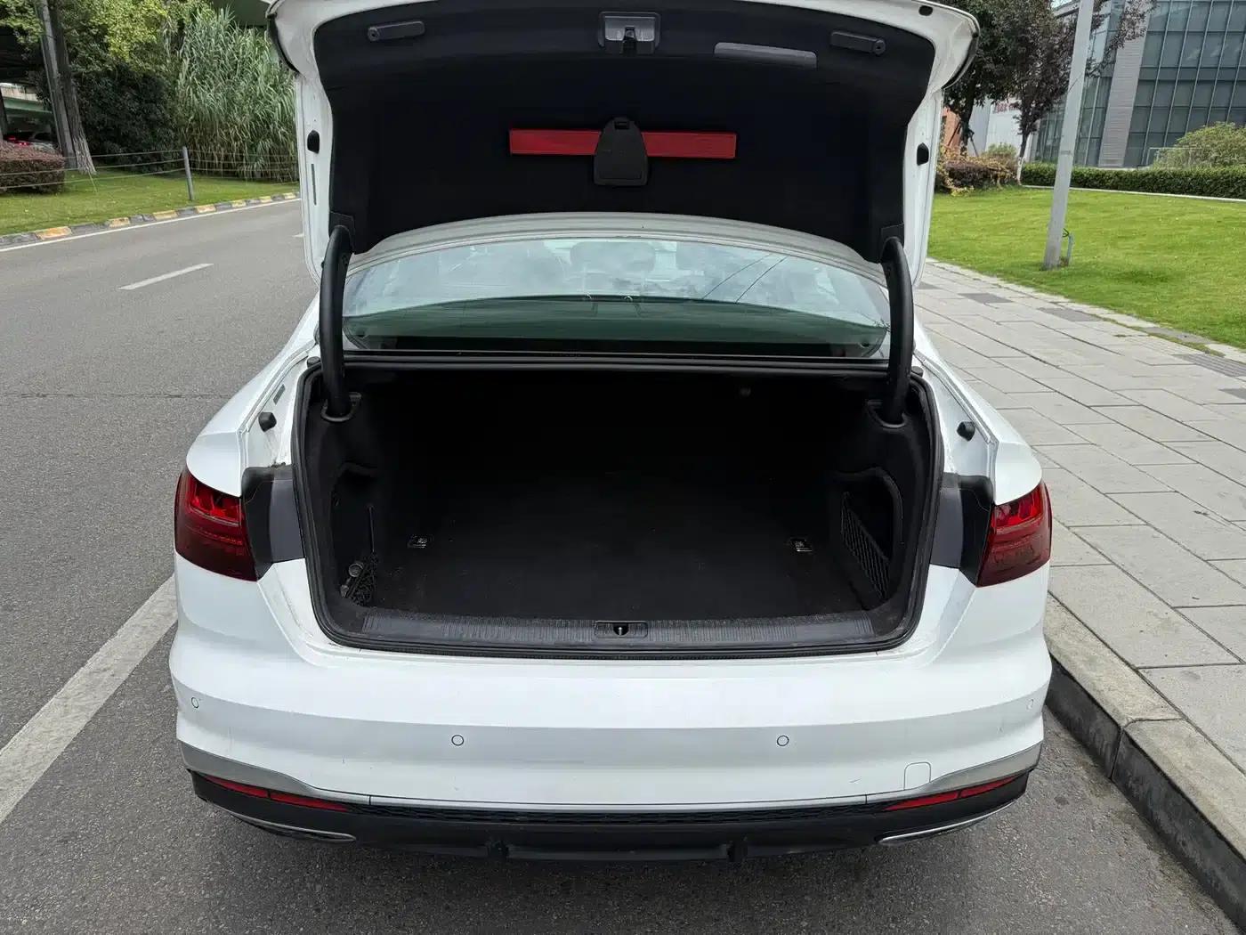 Audi A4L 2020 45 TFSI quattro Premium Dynamic Edition — миниатюра 26