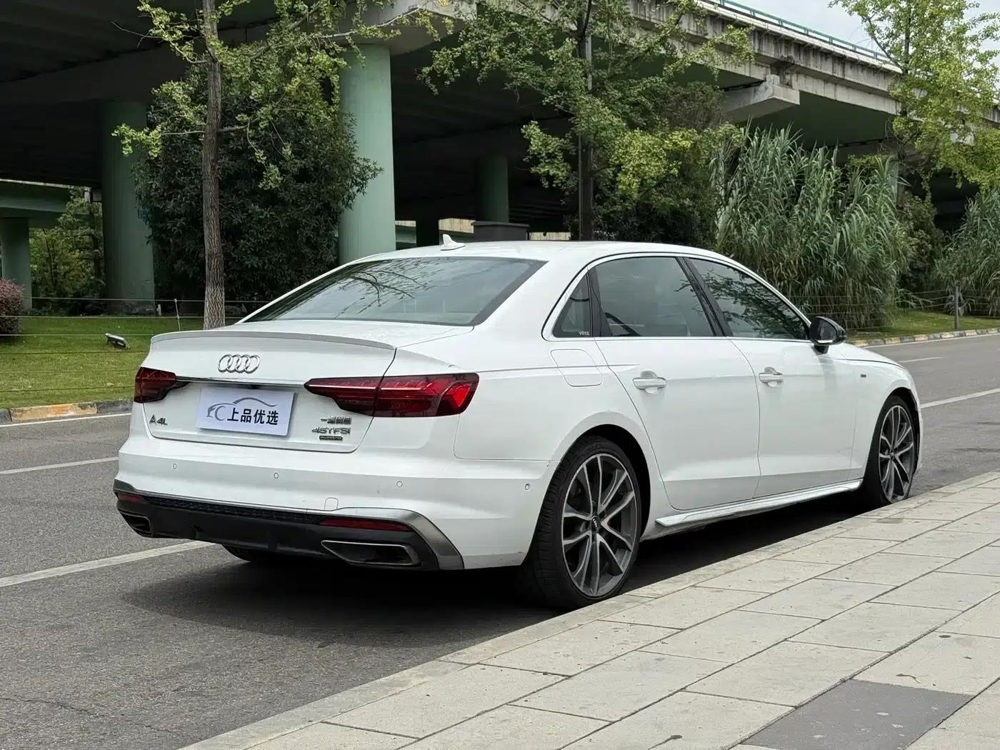Audi A4L 2020 45 TFSI quattro Premium Dynamic Edition — миниатюра 30
