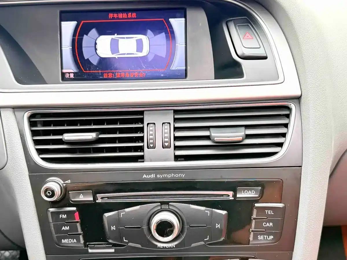 Audi A4L 2016 35 TFSI Automatic Standard Edition — миниатюра 20