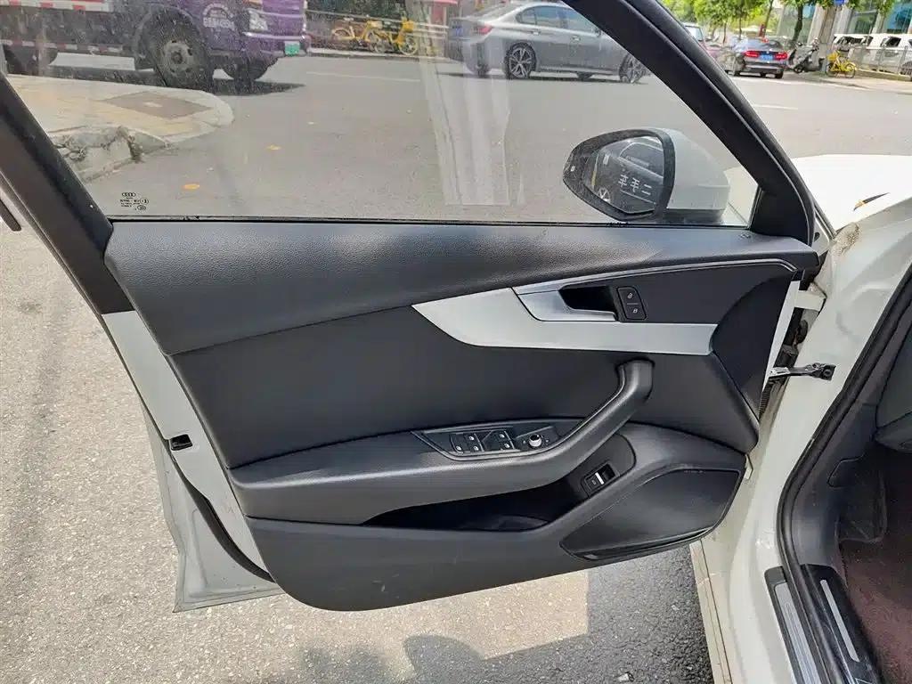 Audi A4L 2020 40 TFSI Luxury Dynamic — миниатюра 6
