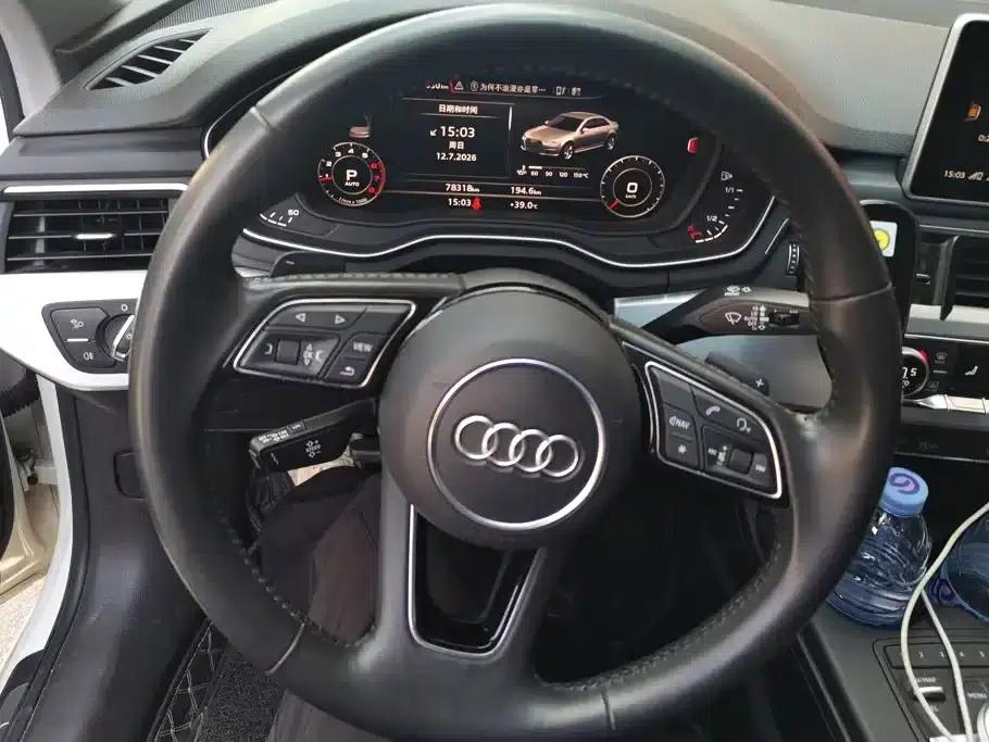 Audi A4L 2018 30th Anniversary Edition 40 TFSI Fashion Model — миниатюра 15