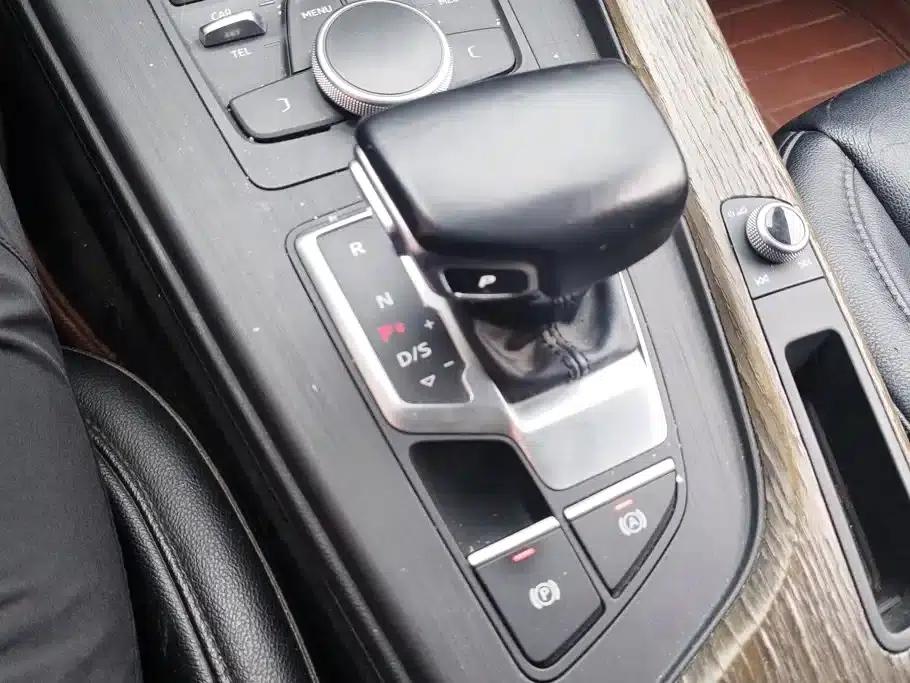 Audi A4L 2017 40 TFSI Progressive — миниатюра 16