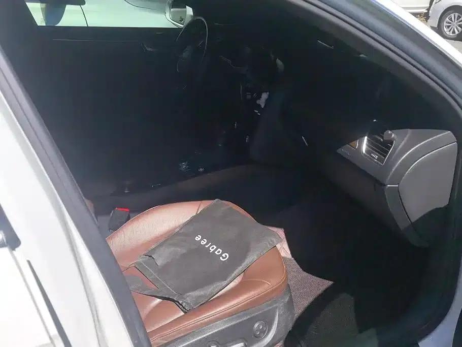 Audi A4L 2015 35 TFSI Automatic Comfort — миниатюра 8