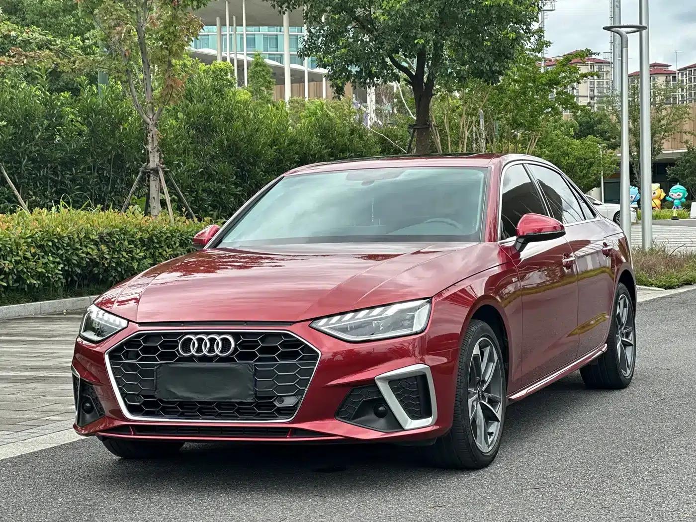 Audi A4L 2022 40 TFSI Fashion Dynamic Edition — миниатюра 1
